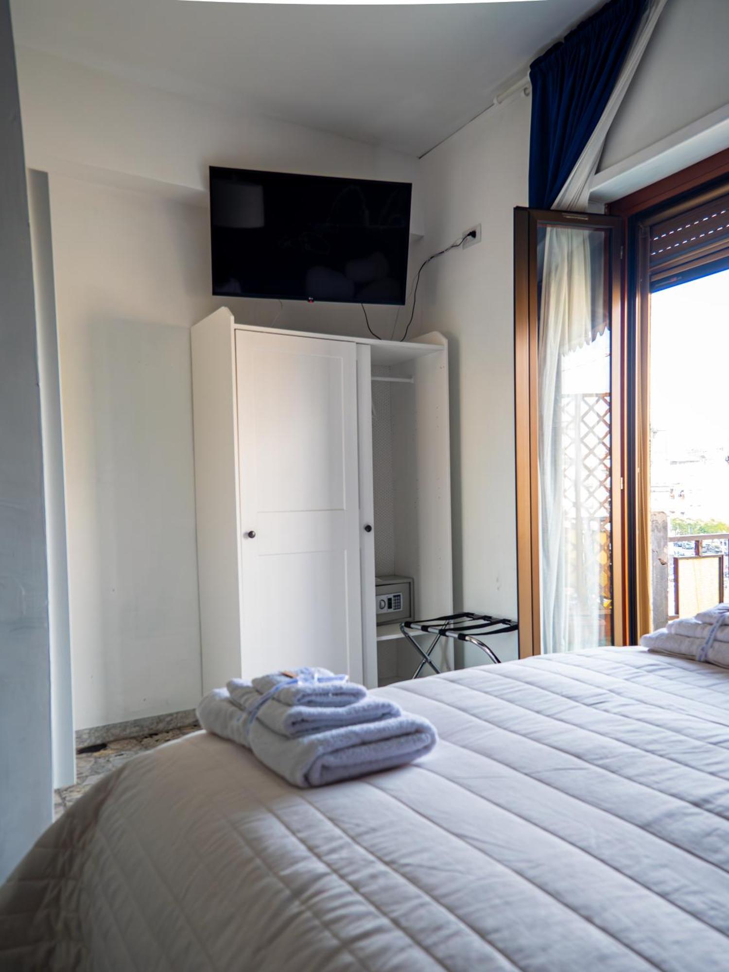 Happy In Naples Bed & Breakfast Exterior foto