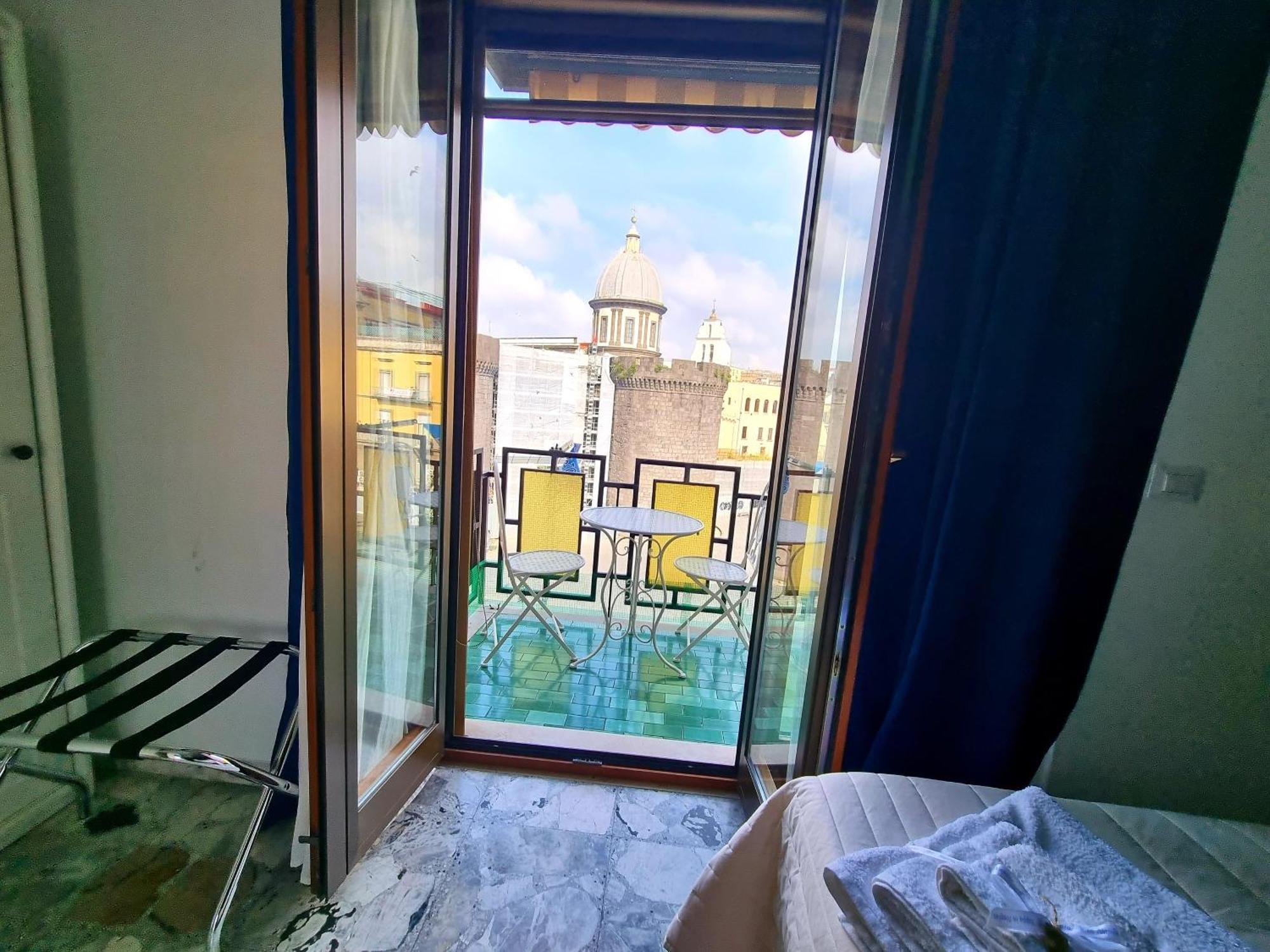 Happy In Naples Bed & Breakfast Exterior foto